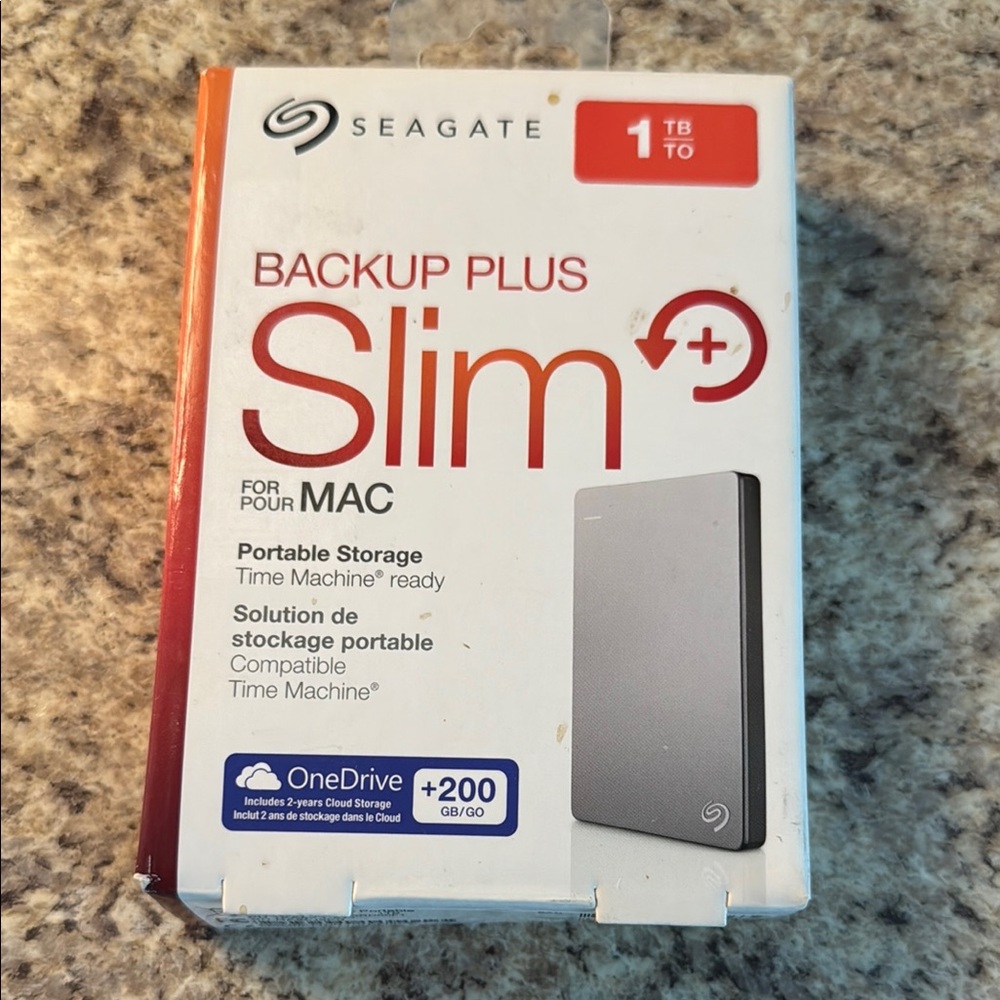 NWOT SEAGATE 1TB Backup Plus Slim Portable Hard Drive